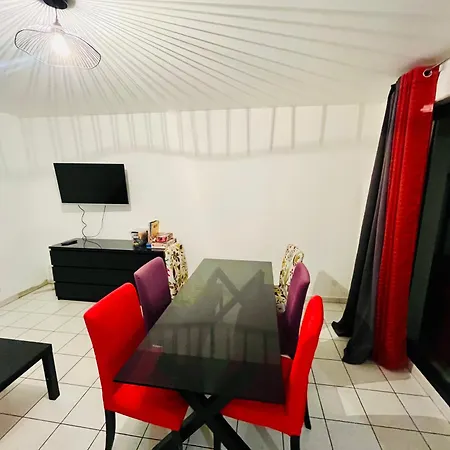 Casa Jamin - Metro - Wifi - Parking - Dream Host Saint-Denis (Seine-Saint-Denis)